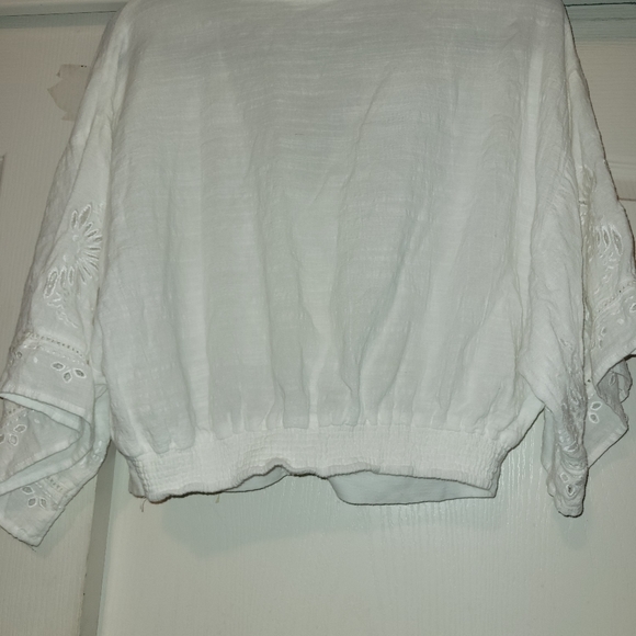 Love stitch white shirt size small - Picture 2 of 4